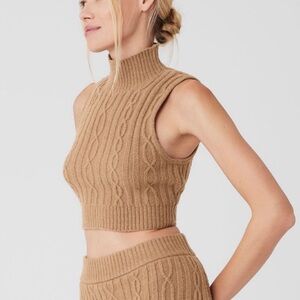 Alo Cable Knit Winter Bliss Mock Neck Tank - Toasted Almond